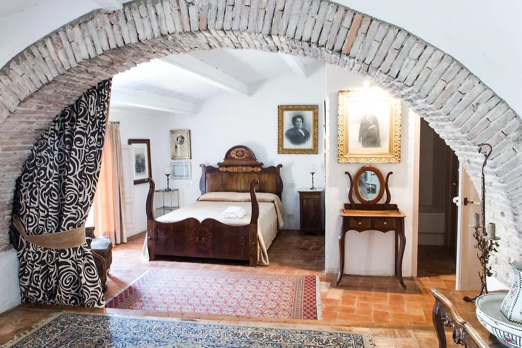 Apartaments Can Gibert Castello  D'Empuries 0*,